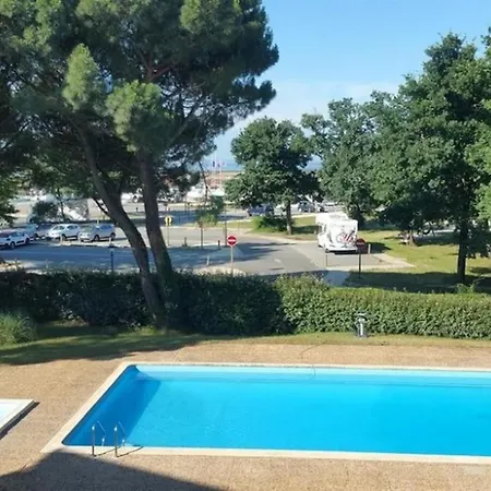 Du Port 30 Vue Bassin Et Port Ostréicole * Andernos-les-Bains