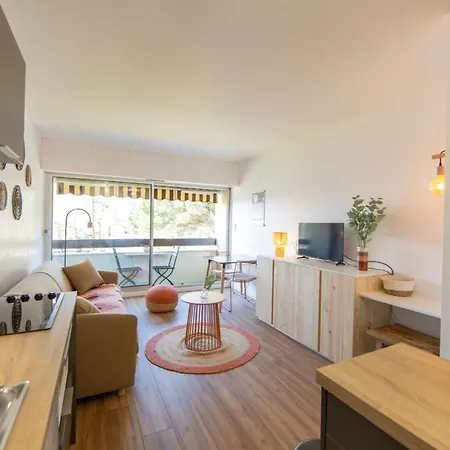 Du Port 30 Vue Bassin Et Port Ostréicole